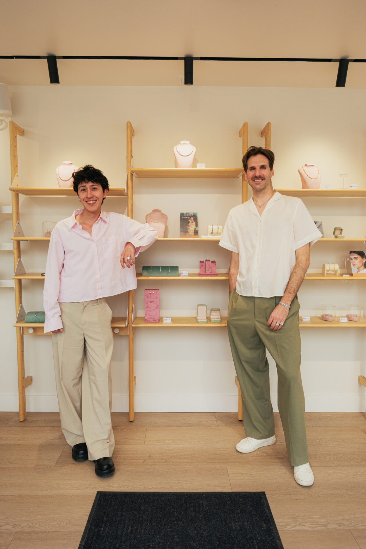 Carats&Coffee – Father’s Day Patio Pop-Up