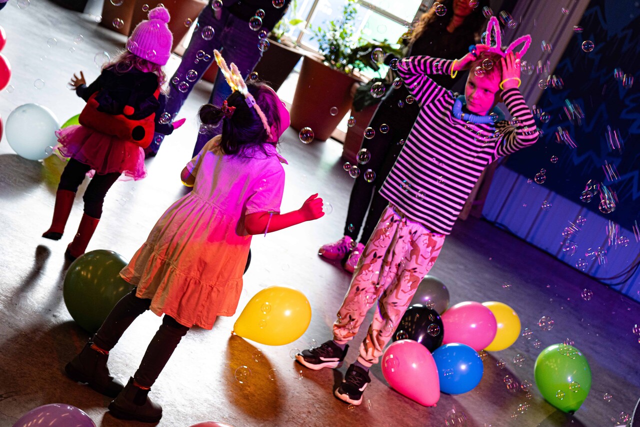 Disco Descendants Family Day Jam