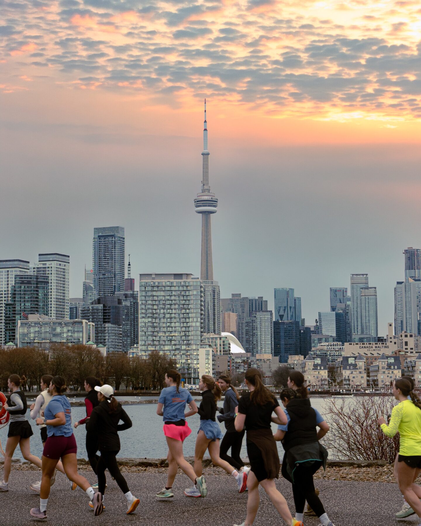 Secret x Girls Run The 6ix Shakeout Run
