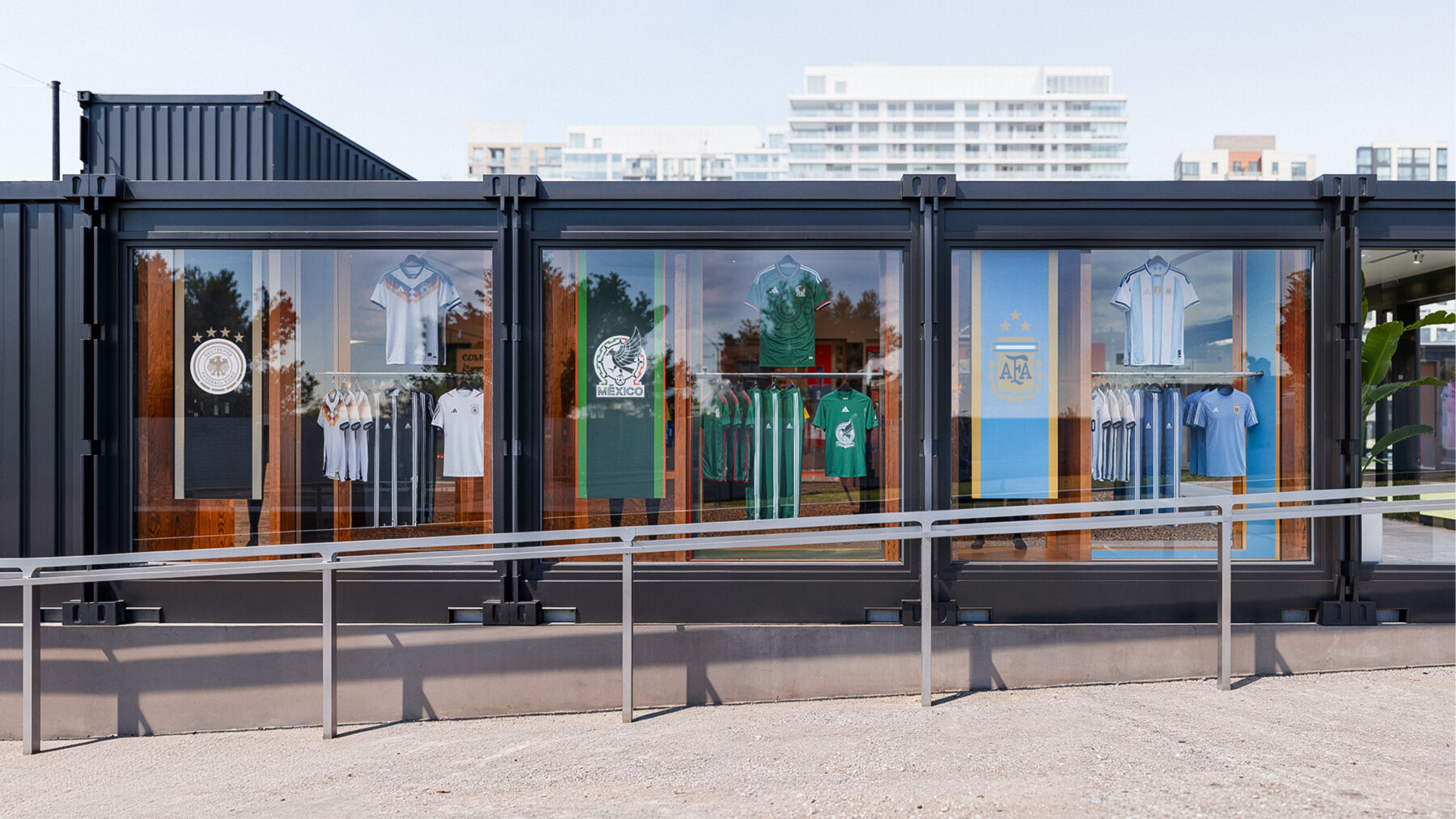 adidas Store