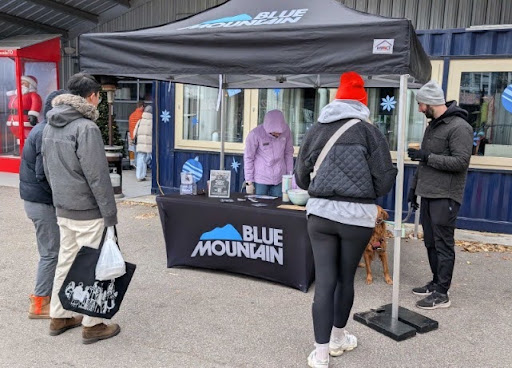 Blue Mountain Resort Pop-Up @ STACKT